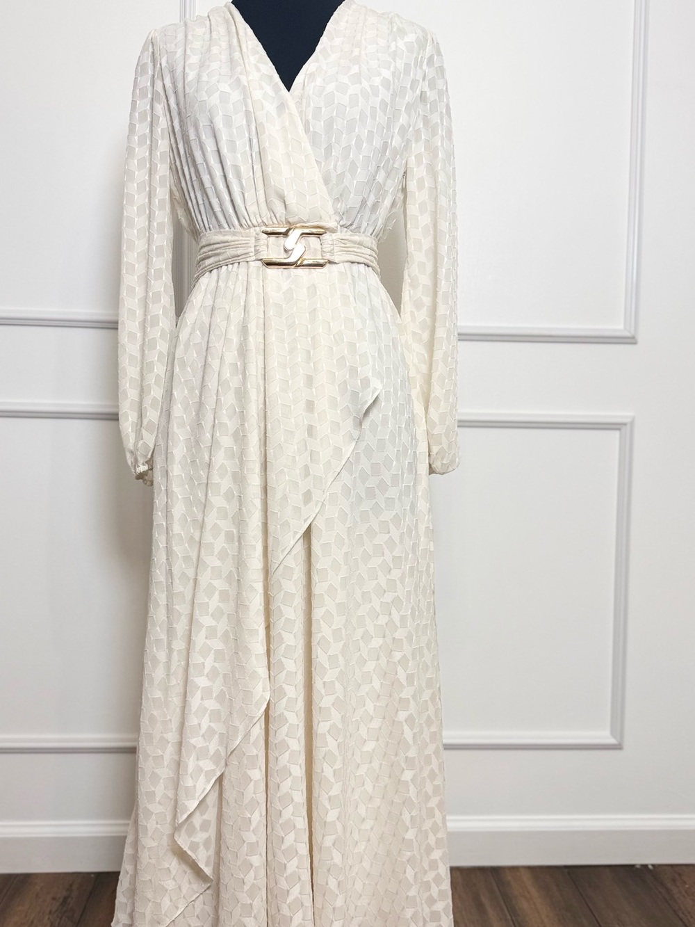 Shoshanna Emilie Dress Ivory Cream Ruffle Bridal Occasion size 2 - Picture 4 of 14